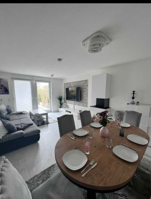 Helle 2-Zimmer Gartenwohnung (S/W) in Fürstenfeldbruck