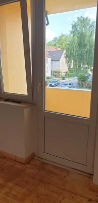 4-Zimmer-Wohnung mit Balkon in zentraler Lage – Frei ab 01.09.2025