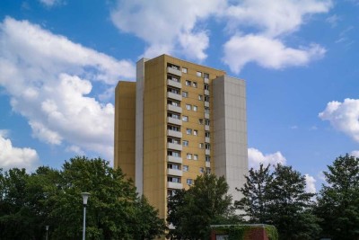 Wird vor Einzug top modernisiert! Herrlicher Blick über die Teichbreite