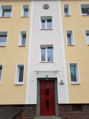 Modernisierte 4-Zimmer Wohnung (mit Balkon) in ruhiger Lage mit guter Anbindung