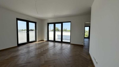 4-Zimmer-Maisonette-Wohnung mit Balkon und Dachterrasse, TG-Platz / Neubau / Erstbezug