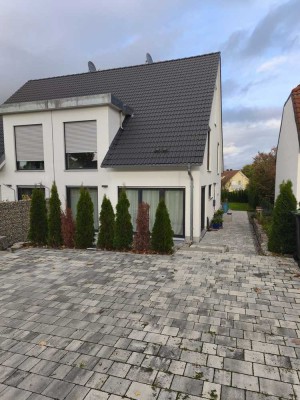 Gepflegtes Einfamilienhaus mit 5 Zimmern in Bischberg