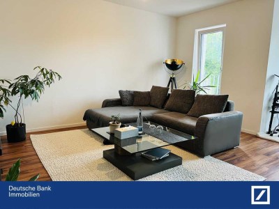 Helle 2,5 Zimmer-Wohnung mit Tiefgaragenstellplatz in Leonberg