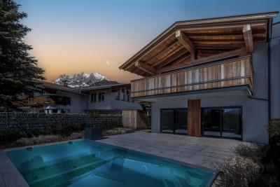 Traumhaftes Neubauchalet mit Salzwasserpool und Bergblick ( 05192 )