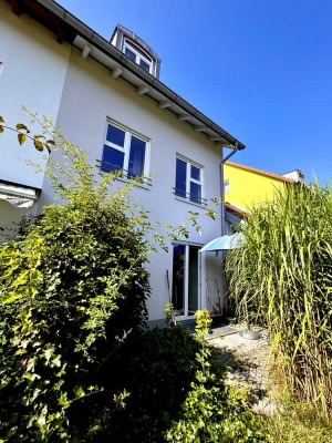 Energieeffizienzklasse A+ – Charmante Doppelhaushälfte mit Wohlfühlcharakter