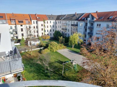 Sofort einziehen: Attraktive Eigentumswohnung mit Balkon & Stellplatz
