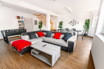 Vollständig möblierte 4-Zimmer Maisonette-Wohnung in Bensheim mit Stellplatz