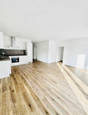 3 1/2 Zimmer 90qm im 2.OG Wohnung Künzelsau Küche Garage Aufzug