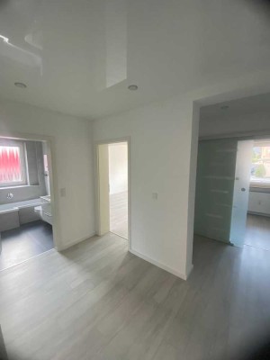 Moderne 3-Zimmer-Erdgeschosswohnung mit Balkon – vollständig renoviert & provisionsfrei!