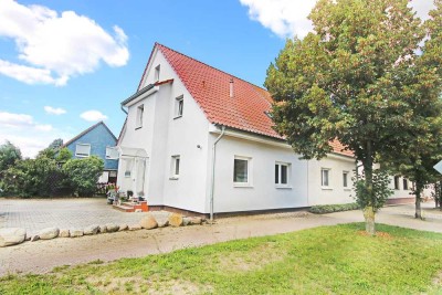 Doppelhaushälfte mit Einliegerwohnung  in Dessau-Roßlau OT Mosigkau