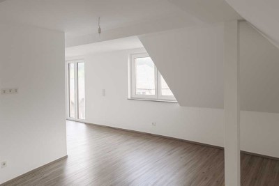 Attraktive Dachgeschosswohnung mit gehobener Innenausstattung in idyllischer Lage an der Lahn