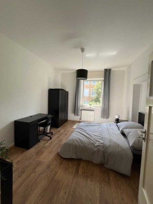 Möbliertes Zimmer in einer Wohngemeinschaft im Herzen von Offenbach