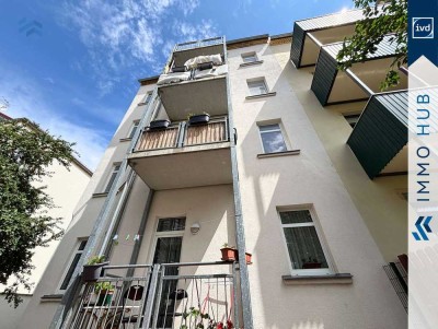 ++ Großzügige 4-Zimmer-Altbauwohnung mit Balkon im Denkmalobjekt ++