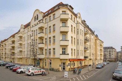 Altbauflair & Südbalkon – 1-Zimmer-Wohnung im grünen Hof (Prenzlauer Berg)