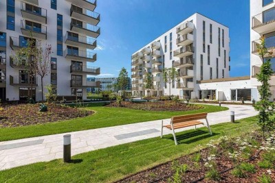 ADELE - 2-Zimmerwohnung mit Balkon, Fitnessstudio, Pool &amp; Dachterrasse Nachmieter: in gesucht