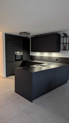 !! NEUBAU !! - 4 Zimmer Wohnung mit Südbalkon im Energiesparhaus