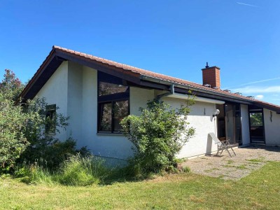 POCHERT IMMOBILIEN - Freistehendes, lichtdurchflutetes Wohnhaus mit herrlichem Garten