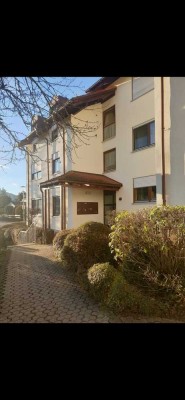 Helle 4-Zimmer Wohnung mit Balkon und Garage in Hechingen