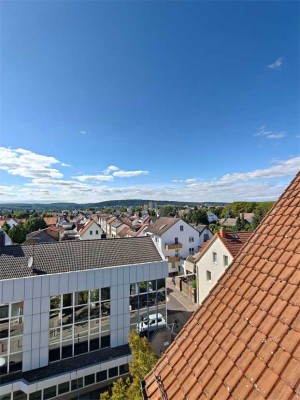 Sichere Investition in Kriftel: Gepflegte Dachgeschoss-Maisonette mit solider Rendite