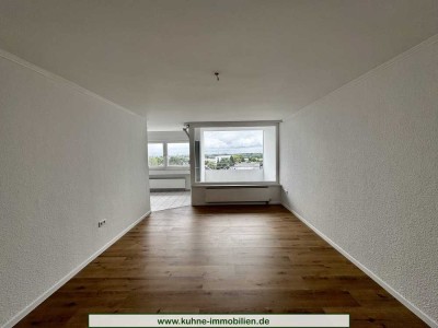 Lichtdurchflutete 2,5 Zimmer Wohnung mit einmaligem Blick