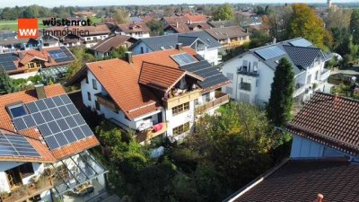 Großzügige 3-Zi.-Wohnung mit Eckbalkon! 3-Fam.-Haus, ruhige Lage!