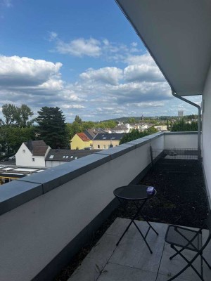 1 Zimmer Wohnung mit Balkon und Stellplatz