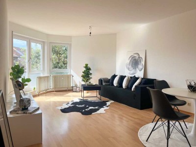 2-Zi.-Wohnung - wunderschöne Lage - perfekt zum Einziehen