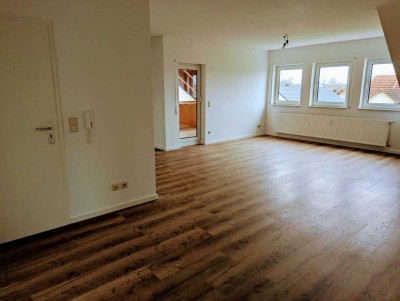 Elegante 4-Zimmer Wohnung mit Balkon im 3. OG in Bietigheim