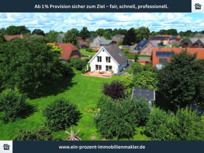 Ihr Naturparadies: Stilvolles Einfamilienhaus mit unverbaubarem Blick ins Grüne in Aukrug-Böken