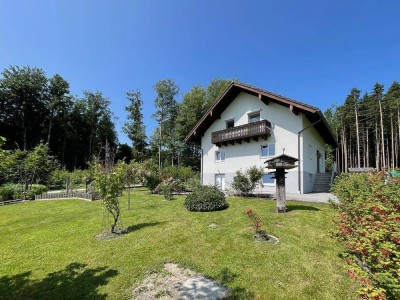 KAUFANBOT LIEGT VOR | Saniertes Einfamilienhaus mit idyllischem Garten in Waldrandlage
