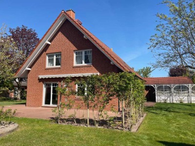 *** Platz für die ganze Familie *** Einfamilienhaus mit vielen Extras ***