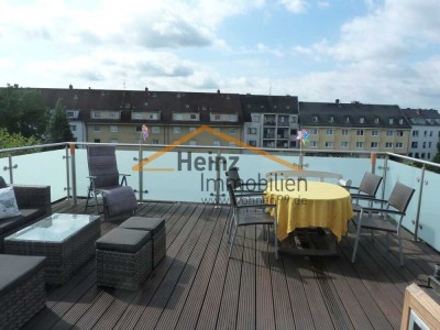 Stimmungsvolles Raumprogramm mit großer Terrasse in Köln-Holweide