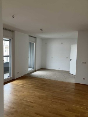 Großzügige Wohnung in begehrter Lage mit 5 Zimmern – modernes Wohnen in der City