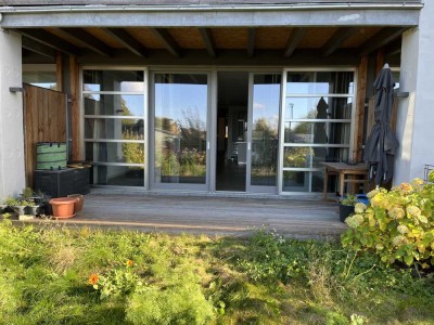 2-Zimmer Loft mit Garten und Seeblick