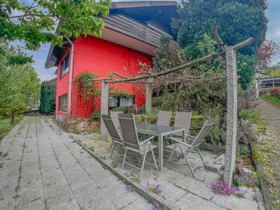 Schönes Wohnen ist wie jeden Tag ein bisschen Urlaub - Zweifamilienhaus mit potenzial