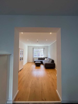 Stilvoll sanierte 4-Zimmer-Wohnung mit Loggia in Top-Lage Hannover-List