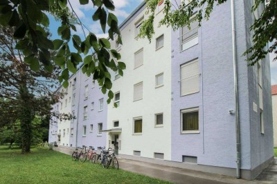 Gut geschnittene, lichtdurchflutete 2-Zimmer-Wohnung mit Balkon und EBK in Neu-Ulm