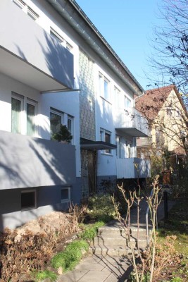 Perfektes Heim in sehr ruhiger Lage da zweiter Reihe mit kleinem Ost- und großen Westbalkon