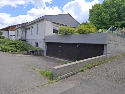 Einfamilienhaus mit Außenkamin & Doppelgarage in Tuttlingen