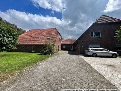 geräumige Oberwhg. mit ausgeb. DG u. Balkon in Westerstede - Moorburg