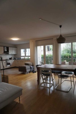 ***Nordend/Günthersburgallee*** 3-Zimmer-Maisonette in ruhiger Lage