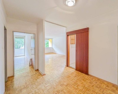 Helle 2- Zimmer Wohnung mit Parkplatz und großem Balkon - Graz Gösting