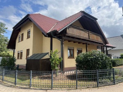 Tolle 2 Zimmerwohnung mit Balkon zu vermieten !