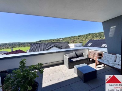 Neuwertige Penthousewohnung!