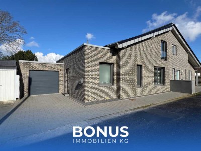 Schöne DHH in Wassenberg * Bj. ca. 2018 * Wfl. ca. 100 m² * GRD ca. 232 m² * Garage * aus INSOLVENZ
