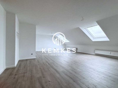 Teilrenovierte 3-Zimmer-Dachgeschosswohnung in zentraler Lage von Wesel-Obrighoven