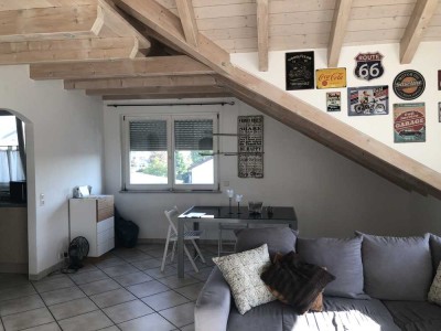 Attraktive 3-Raum-DG-Wohnung mit EBK und Balkon in Albbruck