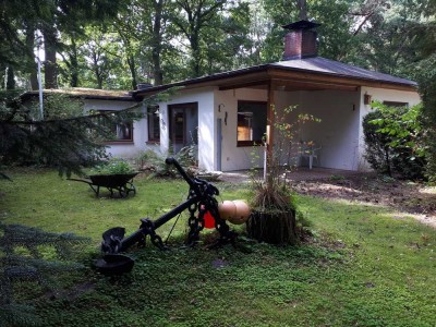 Freistehendes massiv gebautes Wochenendhaus am Meer