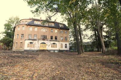 Außergewöhnliches Mehrfamilienhaus/Kulturdenkmal in ausgezeichneter Lage