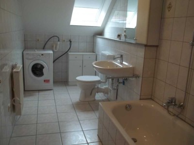 Ansprechende und gepflegte 2-Zimmer-Dachgeschosswohnung in Hövelhof
